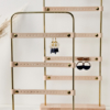grand-porte-boucle-d-oreille-bois-ethique