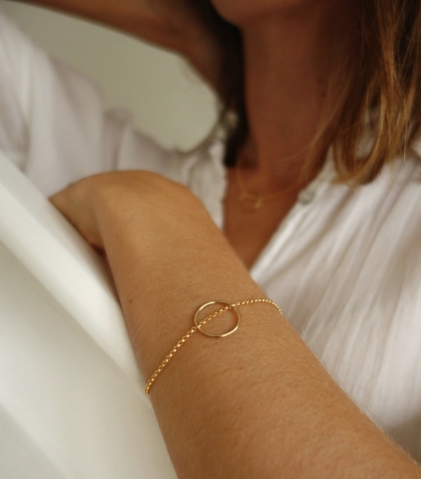 bracelet-plaque-or-moderne-fait-main-bijoux